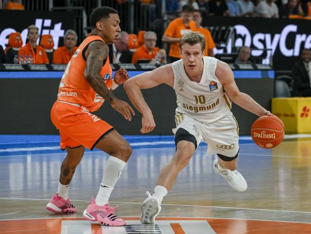 界带来了一 界带来了一