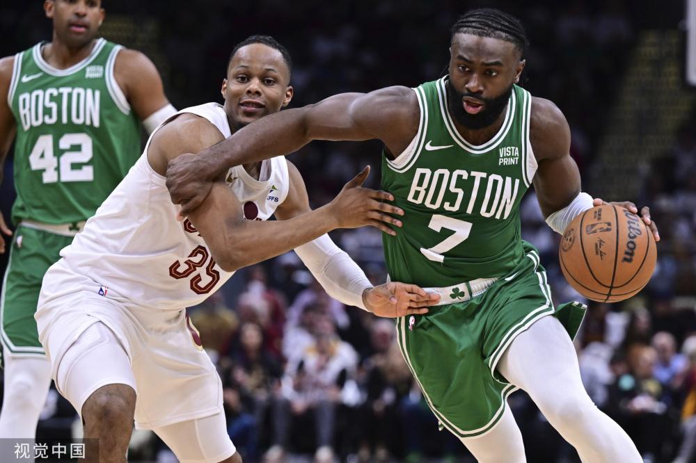 球队的右后 球队的右后