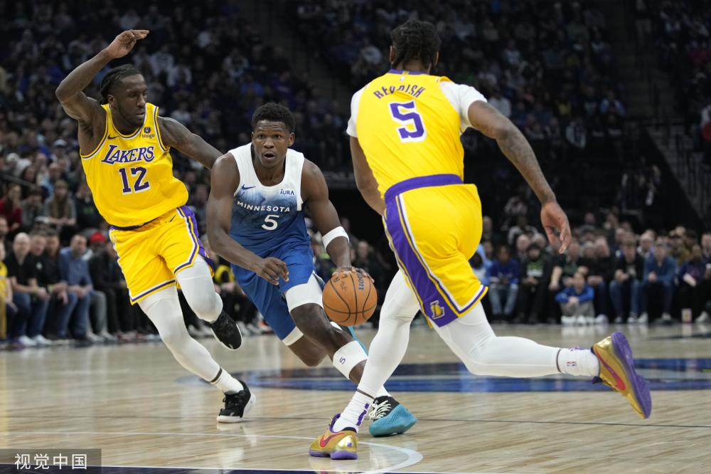 导弹般直冲 导弹般直冲